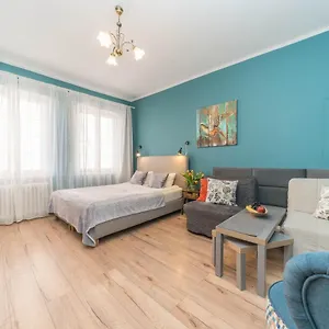 https://apartament-przytulny-starowka-old-town-piwna-apartment.gdanskhotel.org